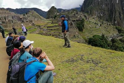Machu Picchu full day trip from Cusco - Aguas Calientes: your guided orientation and free time
