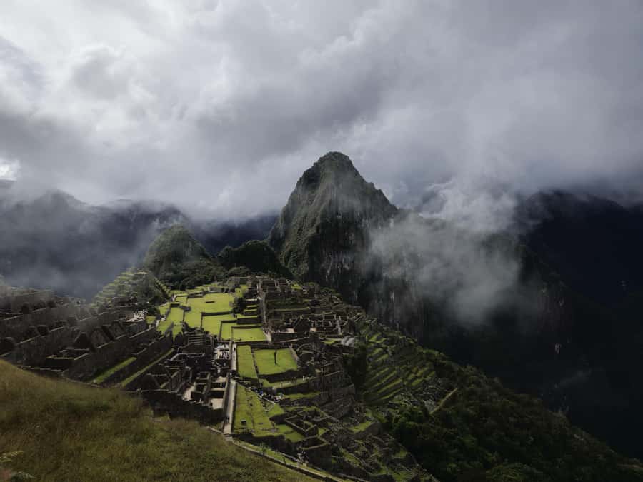 Machu Picchu: Huayna Picchu Entry Ticket - Machu Picchu Through Circuit 3: Stone Paths and Living Details