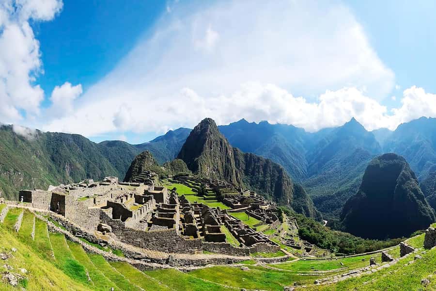 Machupicchu 2025: The best ticket Circuit 2 - What’s Included vs Not Included: Budget Like a Pro