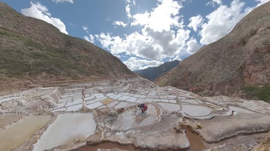 Moray and Maras half day tour - Chinchero textile stop: natural dyes and the practical value of watching
