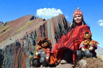 PALLAY PONCHO MOUNTAIN TREK - The Cusco to Sicuani drive: breakfast before the altitude work