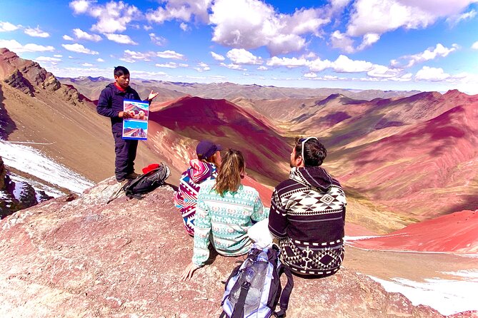 Private Tour Rainbow Mountain + Red Valley + LUNCH - Rainbow Mountain (Vinicunca): Getting the Story Before the Views