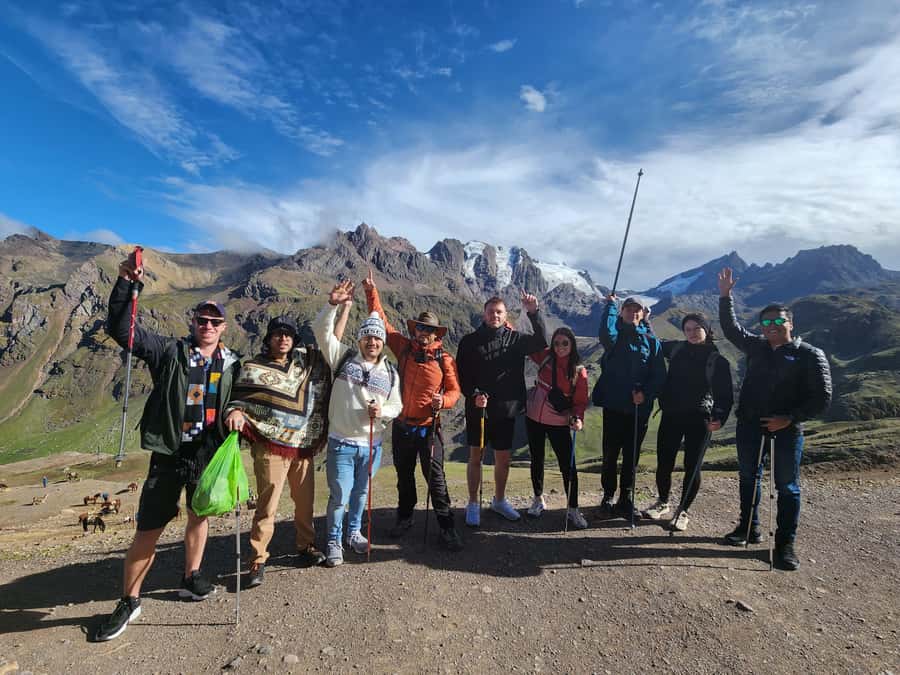 Rainbow Mountain Tour and optional visit to the Red Valley - Buffet breakfast and lunch in Cusipata: what you actually eat