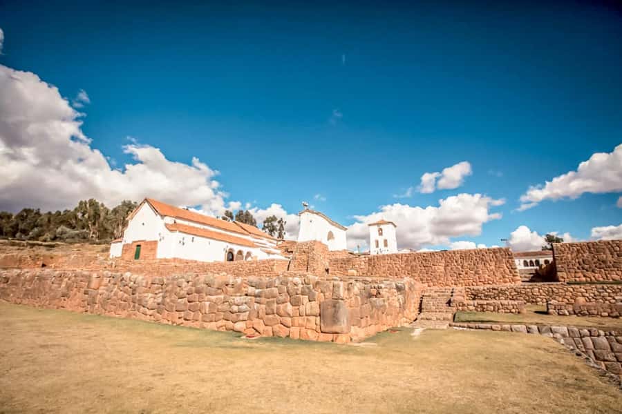 Sacred Valley: Ollantaytambo, Chinchero And Yucay With Lunch - The Living Museum of Yucay: textiles, adobe, pottery, and silver