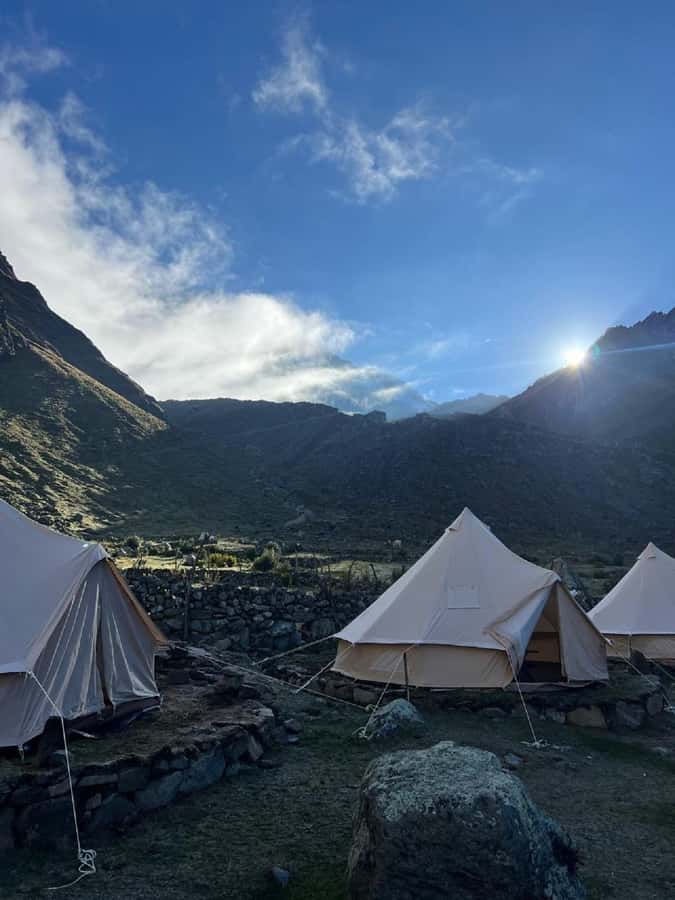 Salkantay trek to Machu Picchu – 5D/4N – Premium - Meals, guide quality, and the small-group advantage
