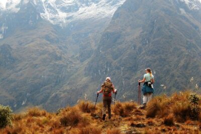 Short Inca Trail 2 Day Hike to Machu Picchu with Permits & Train - Getting There: Cusco to Ollantaytambo to KM 104 by Train
