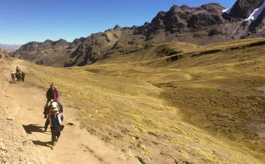 Tour Rainbow Mountain - Lunch in Cusipata and your return drop near Plaza de Armas